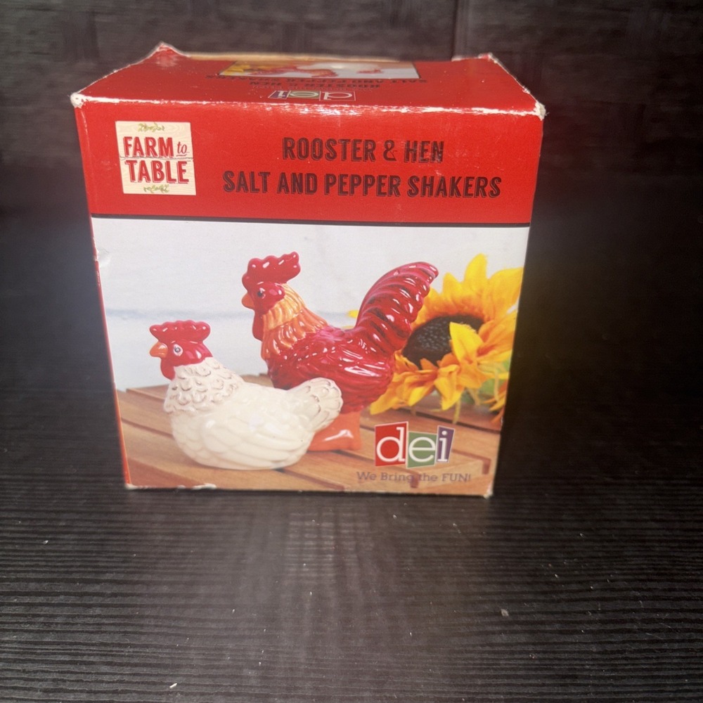 Farm Table Rooster & Hen Salt Pepper Shakers Vintage NIB